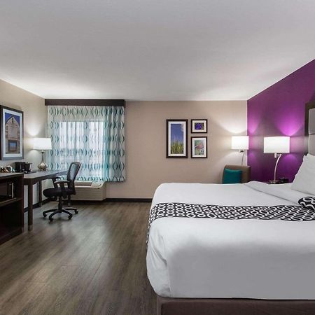 La Quinta By Wyndham Effingham Hotel Екстериор снимка